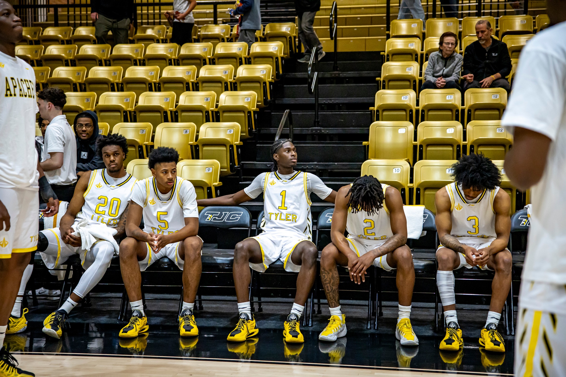 Apaches Head to Baytown for Region 14 Tournament