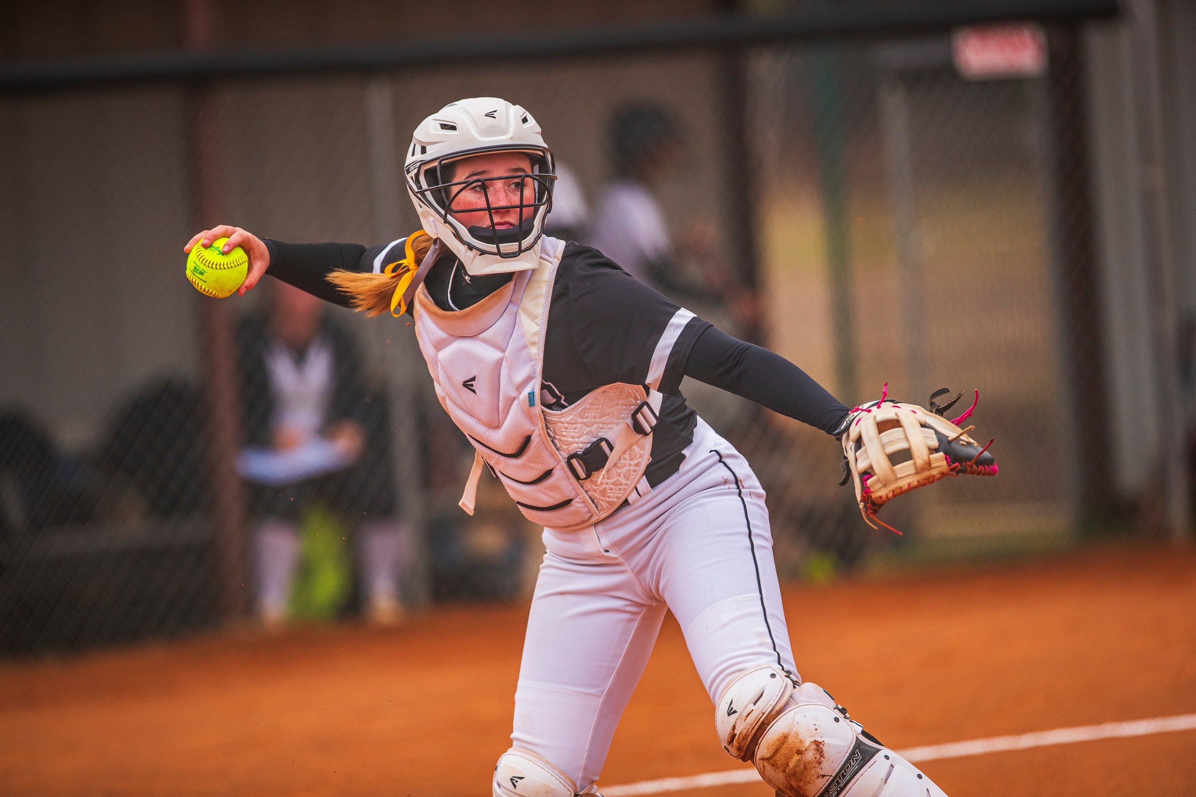 Apaches Sweep the Bulldogs on the Road