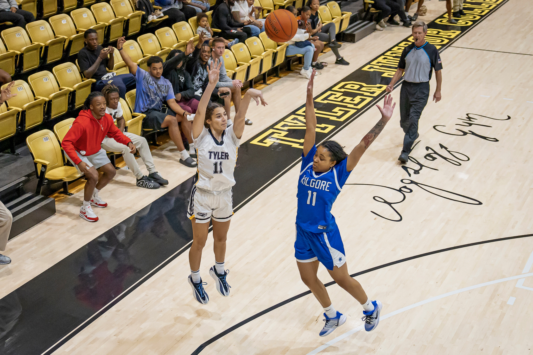 Apache Ladies Fall in Baytown