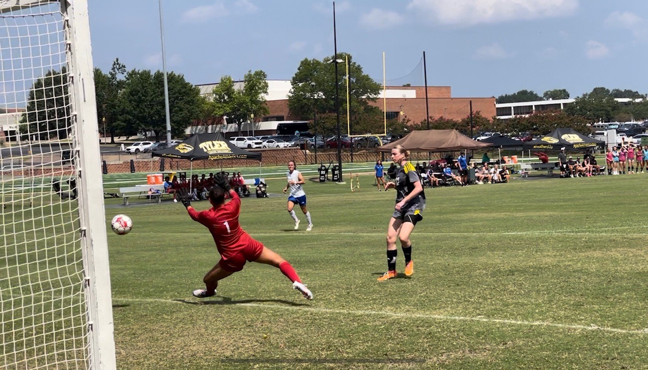#4 Apache women earn home win over Miami-Dade